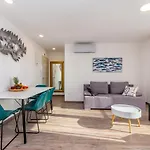 Apartman Luca *